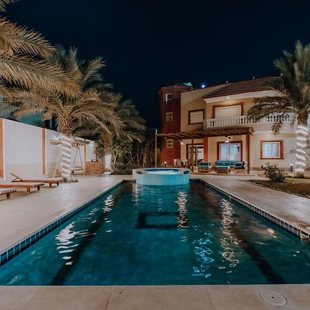 Luxury Private Villa With Pool ฮูร์กาดา ภายนอก รูปภาพ